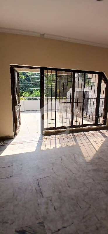 1 Kanal House For Sale In DHA Phase - 3 Z Block
