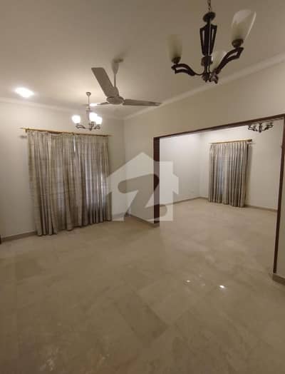 OWNER BUILT 300 YARDS LUXURY DUPLEX FOR SALE DHA PHASE 6