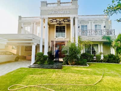 2 Kanal Fully Furnished Bungalow For Sale