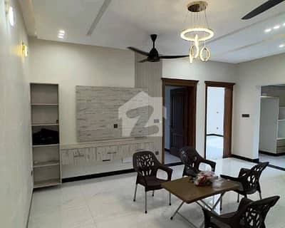 10 Marla House Up For rent In Top City 1