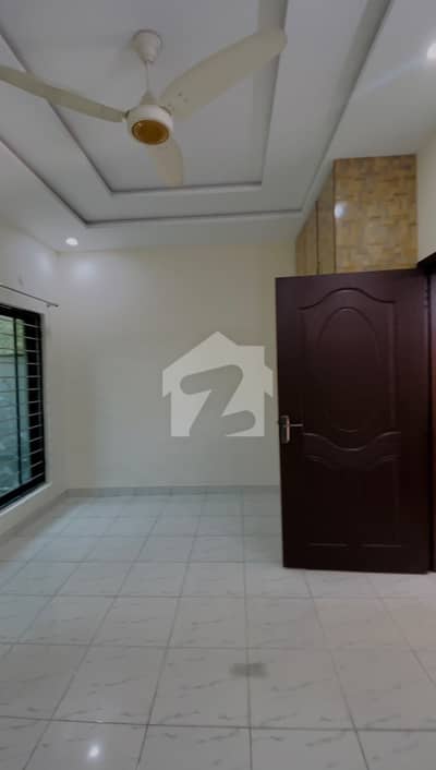 3.5 Marla Ground Floor Available For Rent in Dream Gardens Lahore
