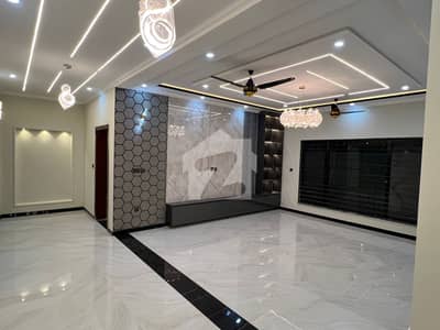 Brand New Luxury House for Sale in B-17 Islamabad Block C | 6 Bedrooms | PKR 8.8 Crore