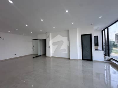 DHA Phase 6 CCA2 Facing Parking 4 Marla 1st Floor Available For Rent in very Reasonable Price