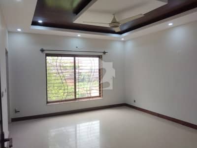 Beautiful Upper Portion For Rent In F10