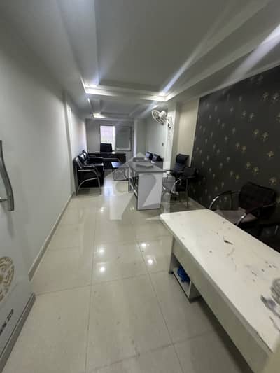 ڈی ایچ اے ڈیفینس فیز 2 ڈی ایچ اے ڈیفینس,اسلام آباد میں 1 مرلہ Studio دفتر 75.0 لاکھ میں برائے فروخت۔