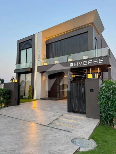 One kanal modern design house located near dolmen mall in dha phase 6 Lahore