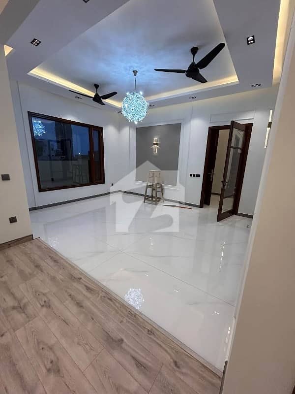 250 Square Yards Duplex For Sale 250 Square Yards Duplex For Sale