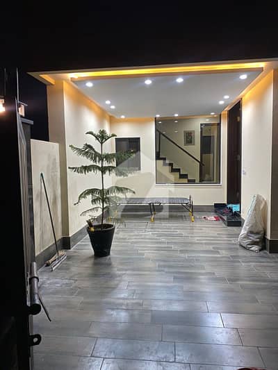 5 Marla Luxury House Available For Rent 5 Marla Luxury House Available For Rent