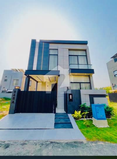 100% ORIGNAL 5 MARLA FOR SALE ON TOP LOCATION IN 9 TOWN 100% ORIGNAL 5 MARLA FOR SALE ON TOP LOCATION IN 9 TOWN