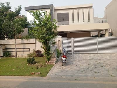 1 Kanal Elegant Designer Bunglow Phase 6 For Rent DHA Lahore