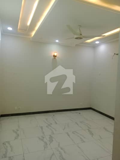 Brand New First Intry Uper Portion  For Rent G13 Islamabad