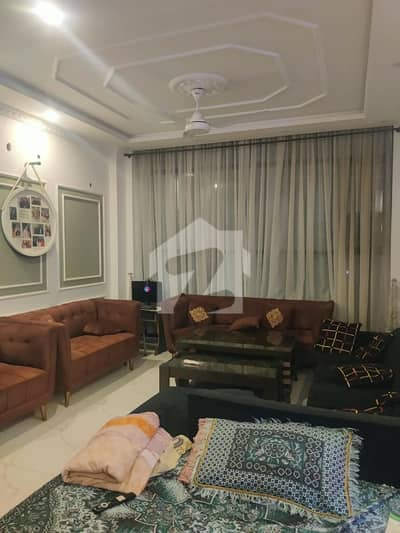 Paragon City Upper Portion Sized 10 Marla Is Available
