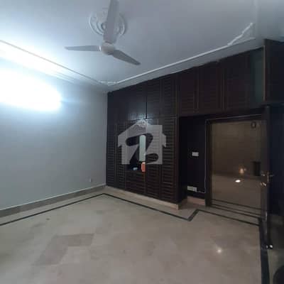 40/80 Upper Portion For Rent G13 Islamabad