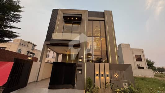 ڈی ایچ اے 9 ٹاؤن ڈیفنس (ڈی ایچ اے),لاہور میں 3 کمروں کا 5 مرلہ مکان 3.45 کروڑ میں برائے فروخت۔ ڈی ایچ اے 9 ٹاؤن ڈیفنس (ڈی ایچ اے),لاہور میں 3 کمروں کا 5 مرلہ مکان 3.45 کروڑ میں برائے فروخت۔