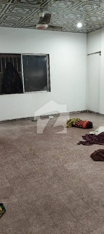 ڈی ایچ اے فیز 2 ایکسٹینشن ڈی ایچ اے ڈیفینس,کراچی میں 2 کمروں کا 4 مرلہ فلیٹ 1.1 کروڑ میں برائے فروخت۔
