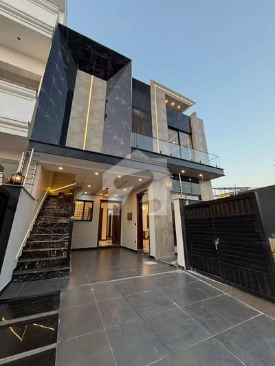 Brand New 5 Marla Designer House In Jinnah Garden Phase 1 Islamabad