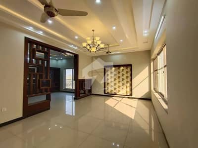 Luxurious Spacious 4 BED 5 Washroom & Water Bore GROUND PORTION Available In Soan Garden Block E Good Location This House