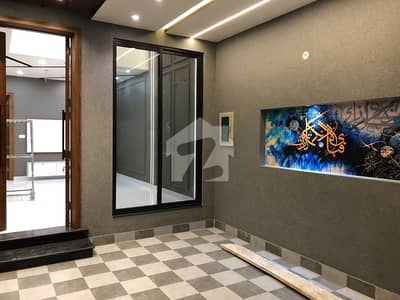 5 MARLA BRAND NEW LUXURY HOUSE FOR SALE 5 MARLA BRAND NEW LUXURY HOUSE FOR SALE