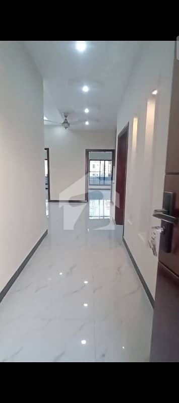 10 Marla Upper Portion for Rent in Multi Gardens B-17, C-1 Block