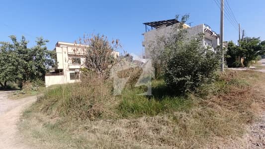 SUNFACING PLOT WITH IDEAL ACCESS FOR SALE