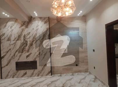 Get A 10 Marla House For Sale In Bahria Town - Sector C