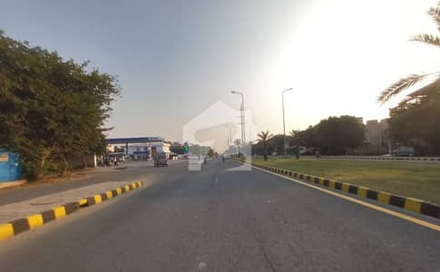 ڈی ایچ اے 9 ٹاؤن ۔ بلاک ڈی ڈی ایچ اے 9 ٹاؤن,ڈیفنس (ڈی ایچ اے),لاہور میں 8 مرلہ رہائشی پلاٹ 2.0 کروڑ میں برائے فروخت۔