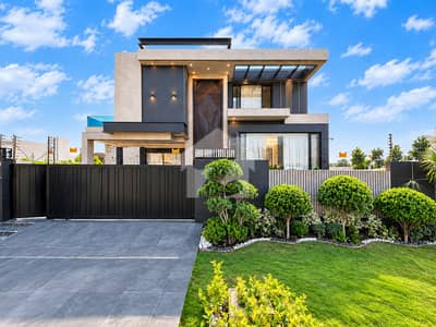 Modern Style One Kanal Luxurious Bungalow Near Big Park Direct Approach From Main Road Modern Style One Kanal Luxurious Bungalow Near Big Park Direct Approach From Main Road