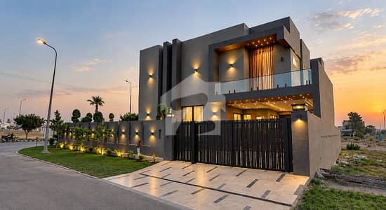 32 Marla Corner House For Sale DHA Multan, Sector H