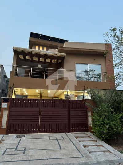 ایل ڈی اے ایوینیو ۔ بلاک ایم ایل ڈی اے ایوینیو,لاہور میں 5 کمروں کا 10 مرلہ مکان 3.45 کروڑ میں برائے فروخت۔ ایل ڈی اے ایوینیو ۔ بلاک ایم ایل ڈی اے ایوینیو,لاہور میں 5 کمروں کا 10 مرلہ مکان 3.45 کروڑ میں برائے فروخت۔