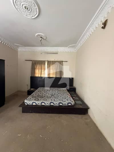 single furnished room available for rent in bhittai colony korangi crossing