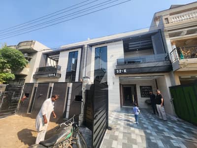 10 Marla Brand New Luxury Modern Style Super Hot Location All Original Picture attached With Direct Owner Available For Sale in Architect engineers society
