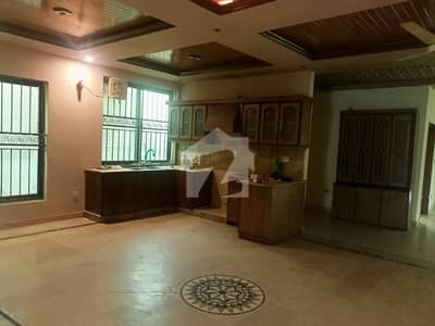 15 MARLA 1ST FLOUR UPPER PORTION FOR RENT IN PCSIR NEAR TO EXPO AND EMPORIUM MALL