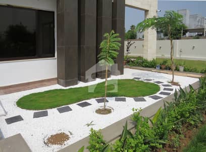 ULTRA LUXURY RESIDENCE AVAILABLE FOR SALE  Executive Block, Gulberg Greens, Islamabad