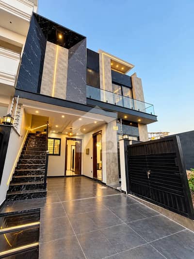 5 MARLA BREND NEW HOUSE FOR SALE JINNAH GARDEN