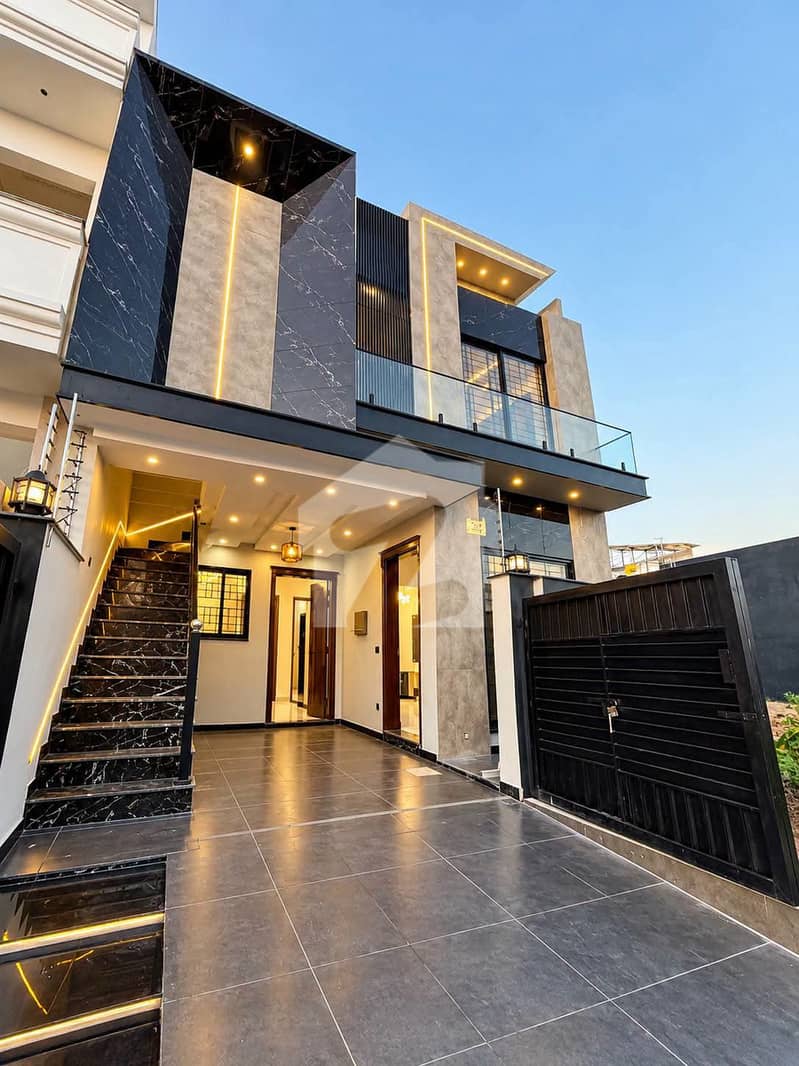 5 MARLA BREND NEW HOUSE FOR SALE JINNAH GARDEN 5 MARLA BREND NEW HOUSE FOR SALE JINNAH GARDEN