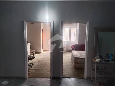 ڈی ایچ اے فیز 2 ایکسٹینشن ڈی ایچ اے ڈیفینس,کراچی میں 2 کمروں کا 4 مرلہ فلیٹ 1.15 کروڑ میں برائے فروخت۔