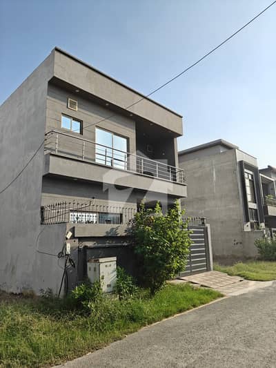 5 Marla Beautifully Designed Slightly Used House For Sale In Park View City Lahore