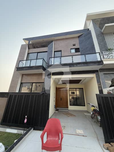 NAVAL ANCHORAGE ISLAMABAD  5 MARLA FULL HOUSE AVAILABLE FOR RENT  DOUBLE UNIT HOUSE