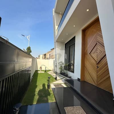 BRAND NEW 400 SQ. YD GROUND+1 HOUSE FOR SALE AT CAPITAL SOCIETY SECTOR 35A SCHEME 33 KHI.