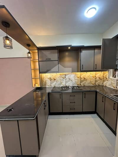 FOURTH FLOOR FLAT FOR SALE