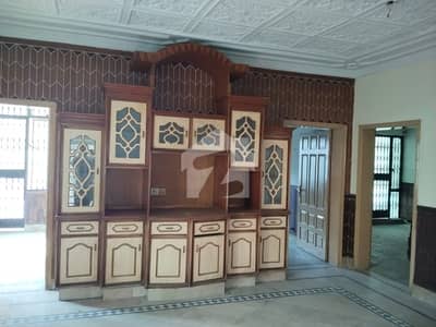 11 MARLA BEAUTIFULL TRIPPLE STORY CORNER HOUSE AVAILABLE FOR SALE
