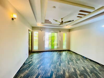 1 Kanal 7 Bed Full House For Rent in Khuda Buksh Colony For Family Use or Silent Office
