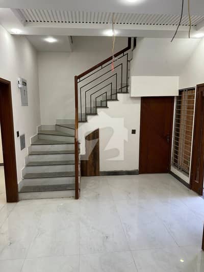 3Bed DDL 125 sq yd Villa FOR SALE at Precicnt-11B (All Amenities Nearby) Heighted Location Investor Rates 3Bed DDL 125 sq yd Villa FOR SALE at Precicnt-11B (All Amenities Nearby) Heighted Location Investor Rates