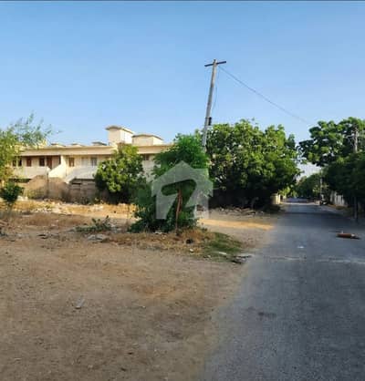 2000 Yards West Open Plot For Sale Gizri streets 2000 Yards West Open Plot For Sale Gizri streets