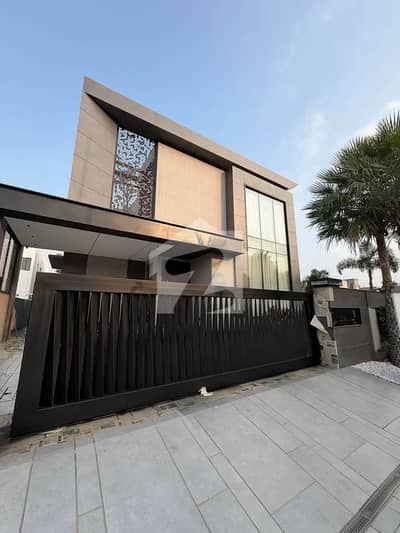 1 KANAL MODERN HOUSE FOR SALE IN DHA PHASE 6 BLOCK B