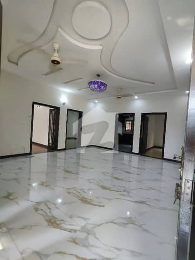 Brand New 1 Kanal Double Storey House For Rent