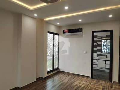 2 Bed Non-Furnished Apartment Available for Rent in Sector E, Bahria Town Lahore