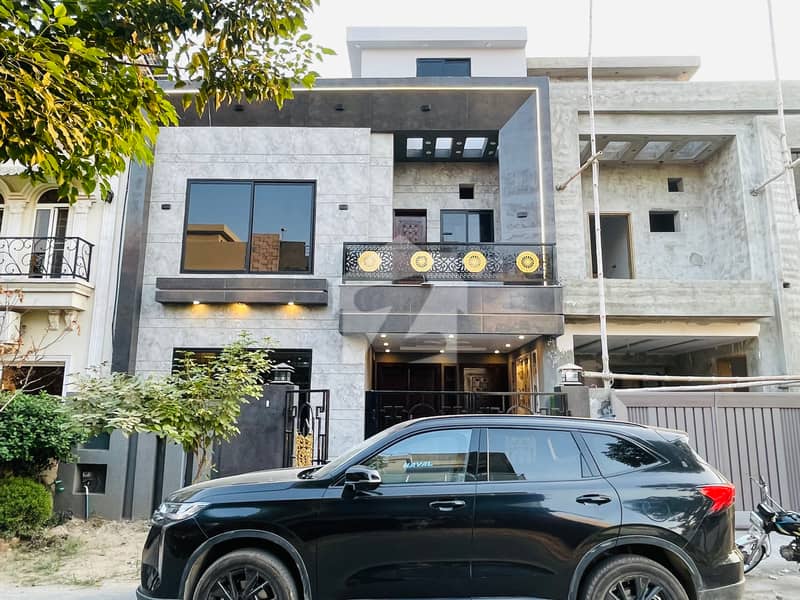 5 Marla Beautiful House 5 Marla Beautiful House