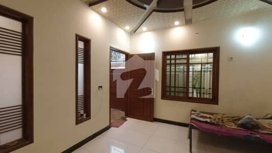 300 Square Yards Upper Portion for rent in Gulshan-e-Iqbal Town 300 Square Yards Upper Portion for rent in Gulshan-e-Iqbal Town