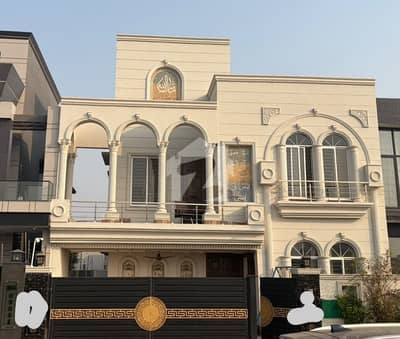5 Marla Beautiful House for Sale in Bahria Town Lahore 5 Marla Beautiful House for Sale in Bahria Town Lahore